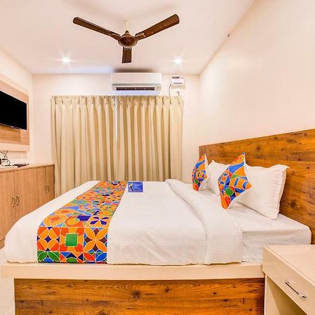 Fabhotel Spark Inn Dwarakanagar Vijayawāda Dış mekan fotoğraf